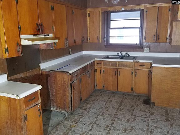 3rd image of 1622 Bywood Dr