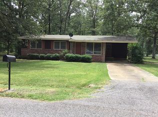 1617 Greenwood Cir, Demopolis, AL 36732