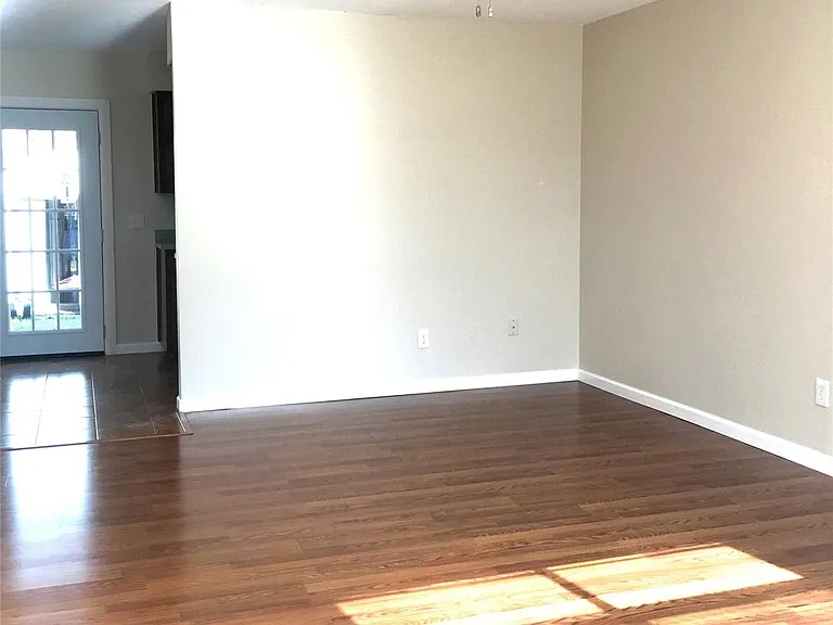 1602 Sagebrush Dr — Photo 4