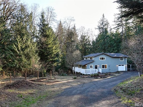 3rd image of 13497 Tenino Dr W