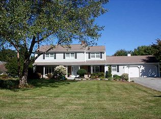 135 Bay Point Rd, Swansea, MA 02777