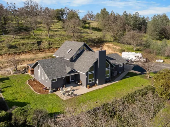 4383 Hillvale Dr, Valley Springs, CA 95252