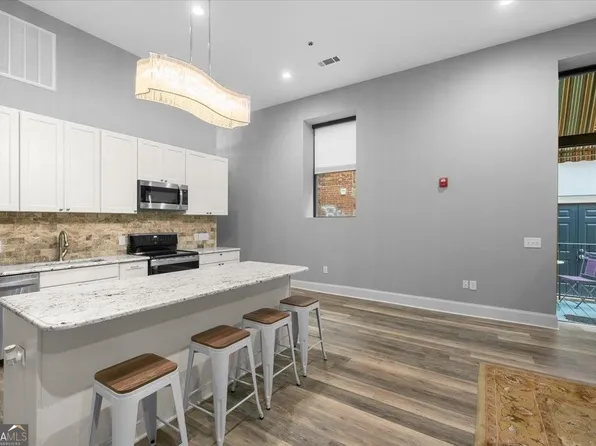 522 Cherry St Unit 101, Macon, GA 31201