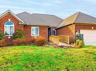 30134 Cahill Rd, Flat Rock, MI 48134