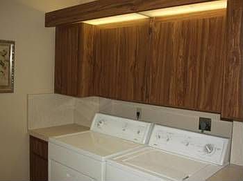 5th image of 1709 Whitehall Dr APT 406
