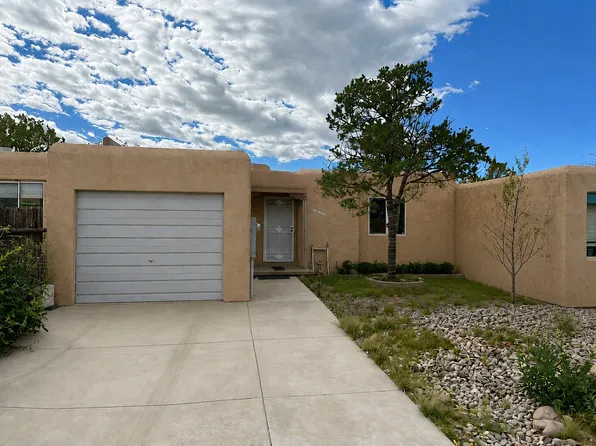 2070 Placita De Vida, Santa Fe, NM 87505