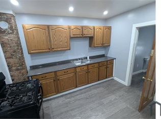 14 Beaufort St, Rochester, NY 14620