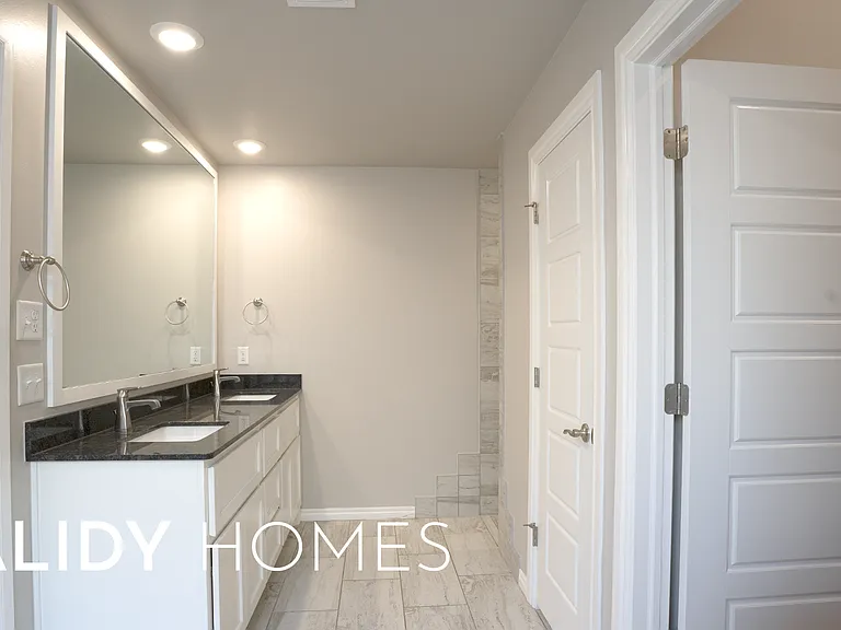12500 Elba Dr — Photo 45