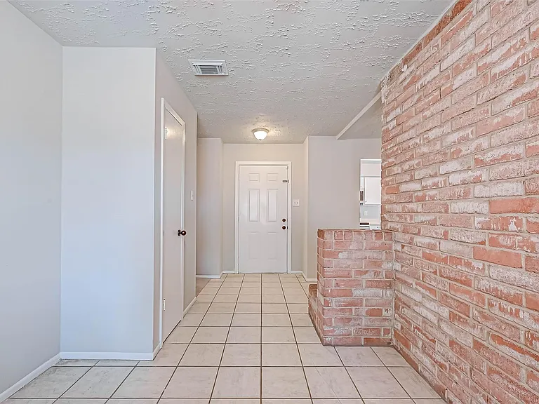 24130 Silversmith Ln — Photo 13