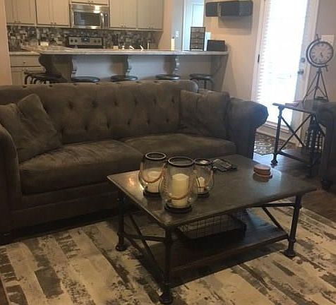 3rd image of 419 Kate Ln