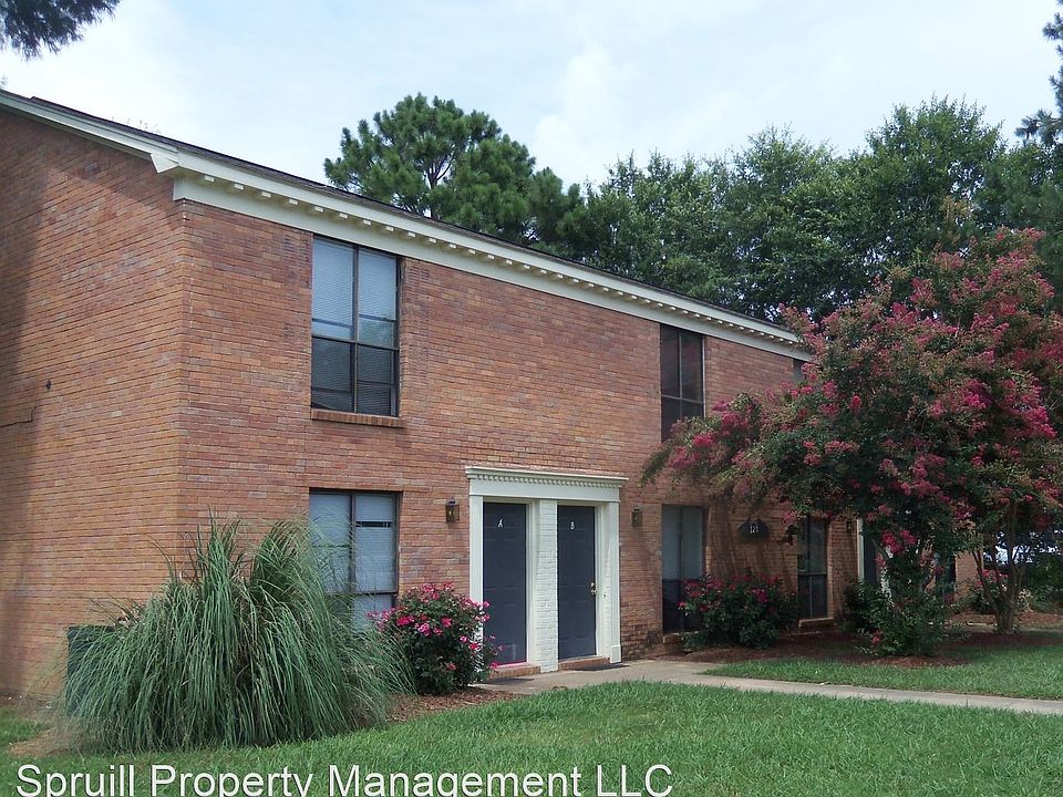 1st image of 120 Park Cir #C