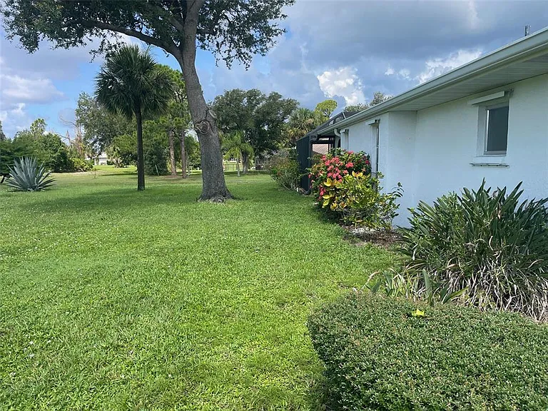 1091 Venture Ct — Photo 3