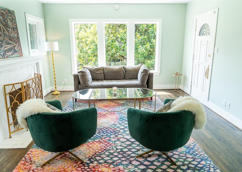 1st image of 6819 Vivian Ave