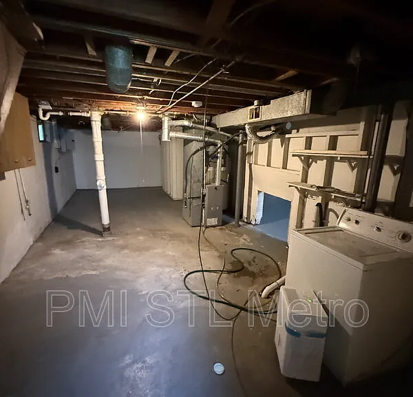 1131 Darr Dr — Photo 10