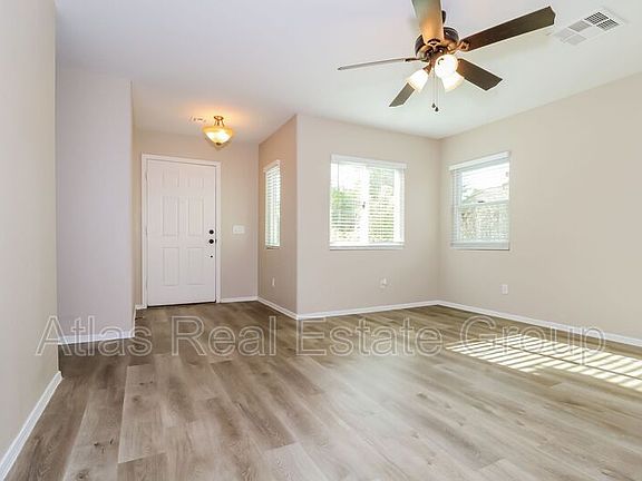 5th image of 1292 S 222nd Ln