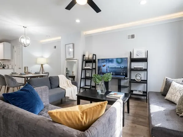 4113 Spring Garden St, Philadelphia, PA 19104