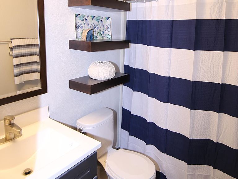 Seahaven Apartment Rentals - Virginia Beach, VA | Zillow