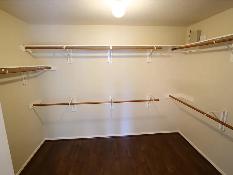24731 Cobble Canyon Ln — Photo 25