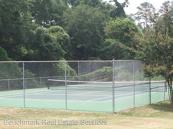 2nd image of 2227 Timberwood Cir S