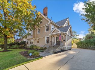 2504 Kenilworth Rd, Cleveland Heights, OH 44106