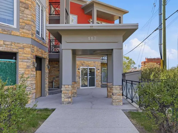 117 N 19th Ave NE #207, Calgary, AB T2E 1N9