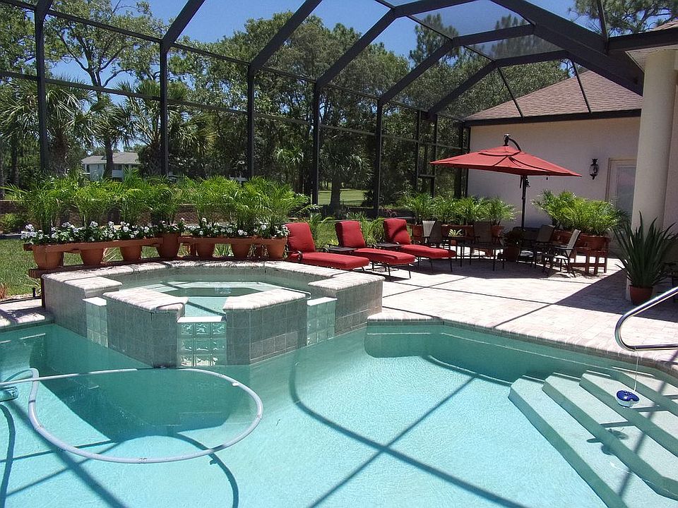 Heated Spa and Pool, Lanai