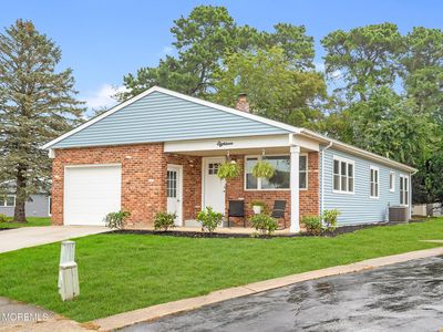 18 Morongo Court, Toms River, NJ, 08757
