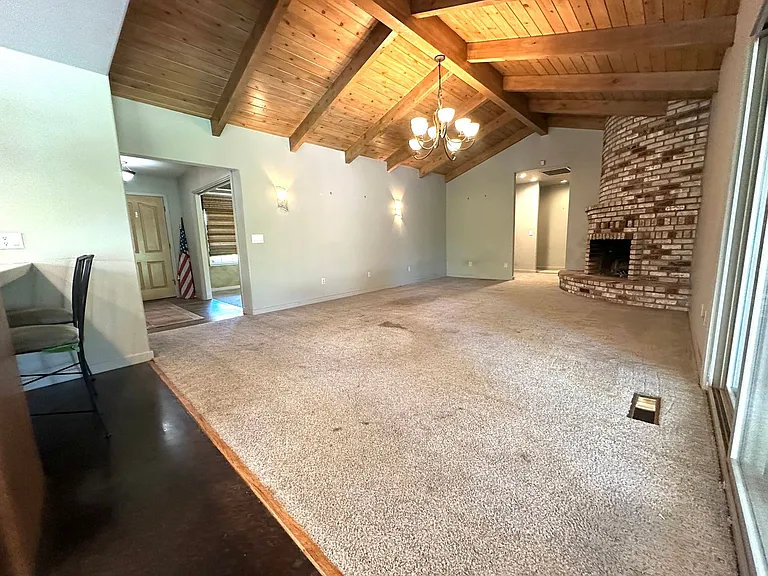 3450 Sarolou Dr — Photo 11