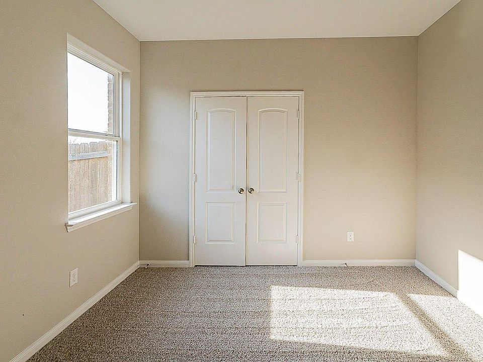 1st image of 4037 McDonald Dr
