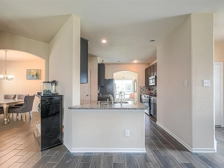 3030 Currier Ct — Photo 8