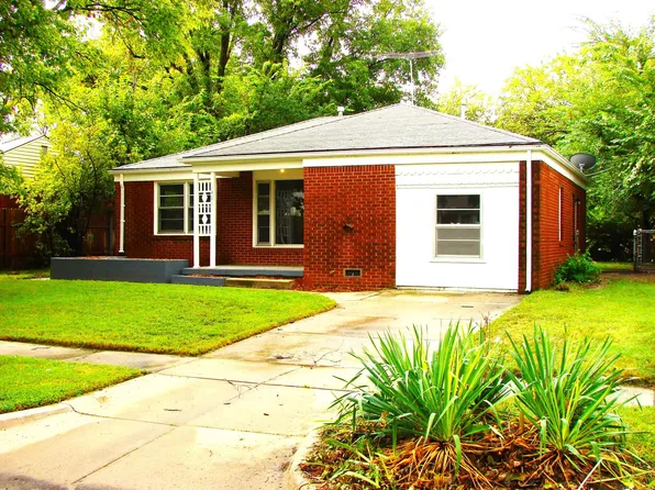 1401 E Jump St, Wichita, KS 67216