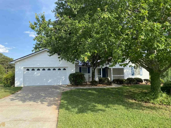 3940 Summit Chse, Gainesville, GA 30506