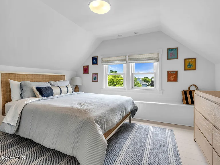 206 Brighton Ave — Photo 37