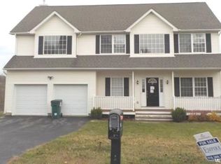 12 Salk Dr, Lloyd, NY 12528