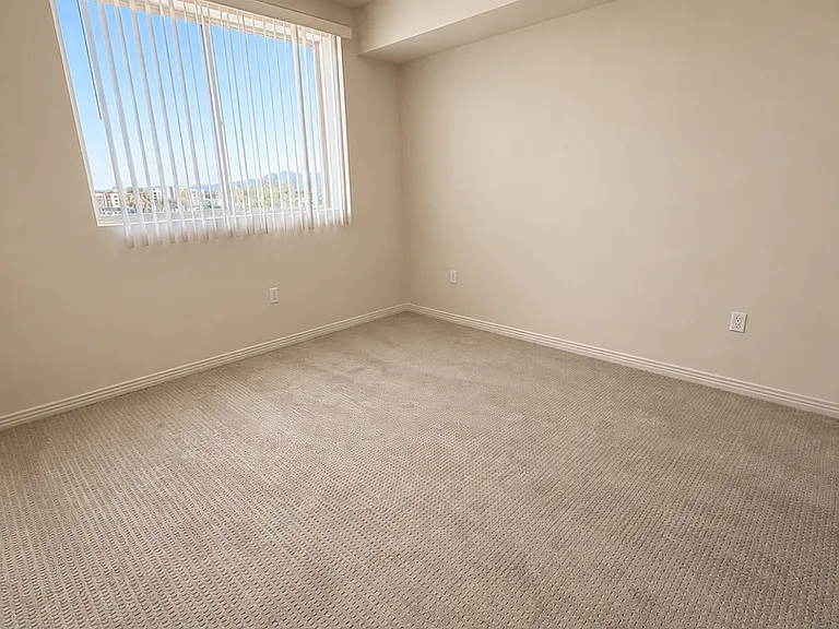 Aura NoHo Luxury Apartments — Photo 52