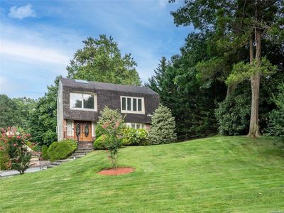 56 Mayfair Lane, Manhasset, NY, 11030