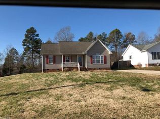 130 Pineywood St, Thomasville, NC 27360