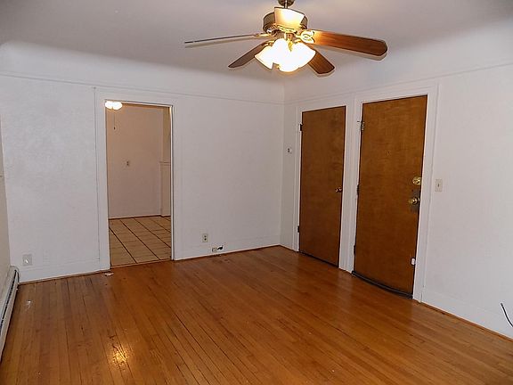 2nd image of 3436 Sophia St APT 4
