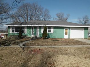 201 E Grand Ave, Parnell, MO 64475