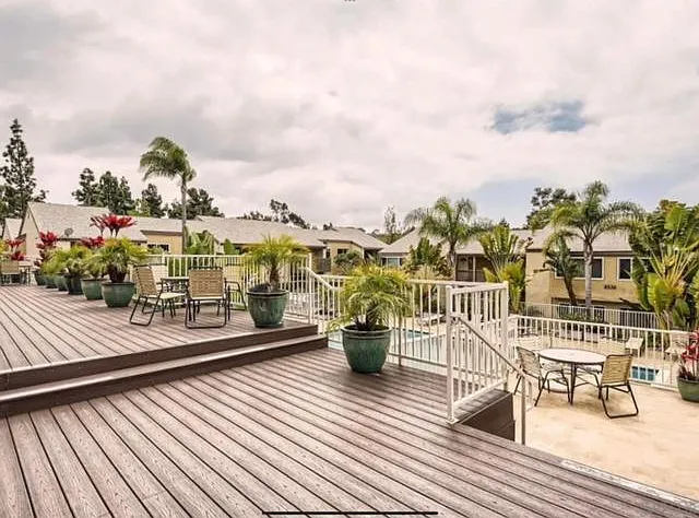 8581 Villa La Jolla Dr #M — Photo 24