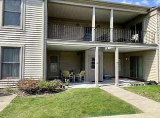 1770 Bristol Walk APT D, Hoffman Estates, IL 60169