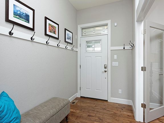 4th image of 3279 Uinta St