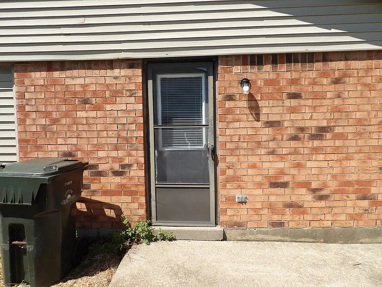 115 Potomac Ct #A — Photo 48