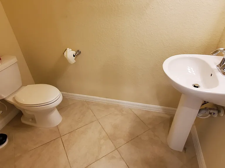 20229 Lagente Cir #20229 — Photo 9