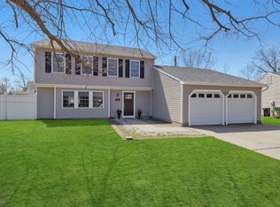 83 Wintergreen Ave, Edison, NJ 08820