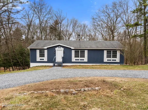 194 Clubhouse Dr, East Stroudsburg, PA 18302