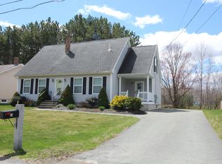 16 Fawn Ct, Bangor, ME 04401