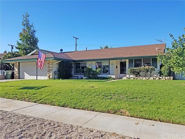 1st image of 614 Bermuda Dr
