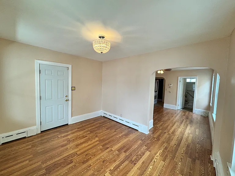 51 Babbitt St #1 — Photo 8