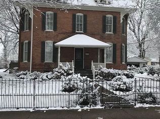 525 S Diamond St, Jacksonville, IL 62650